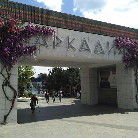 Arcadia Vip Apartments Sea View! Odessa Dış mekan fotoğraf
