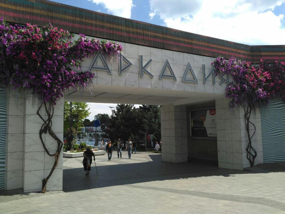 Arcadia Vip Apartments Sea View! Odessa Dış mekan fotoğraf