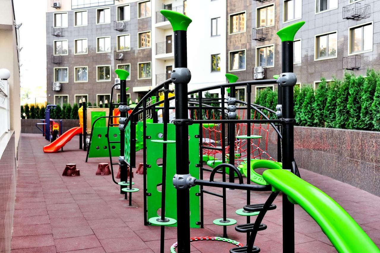 Arcadia Vip Apartments Sea View! Odessa Dış mekan fotoğraf