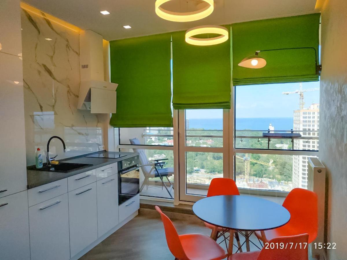 Arcadia Vip Apartments Sea View! Odessa Dış mekan fotoğraf